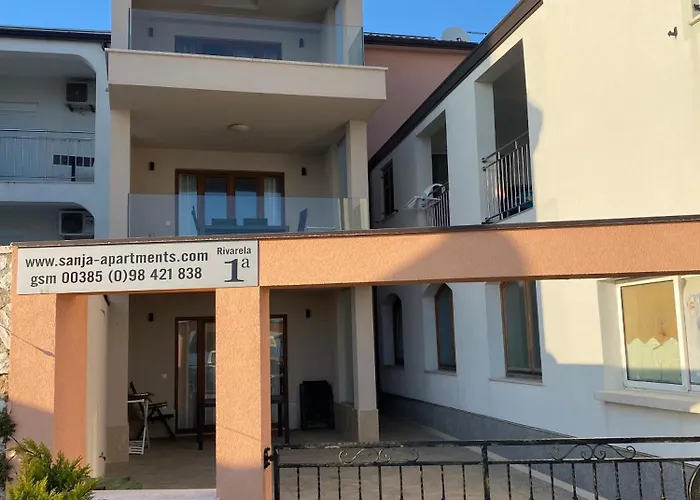 Sanja Apartments Rivarela